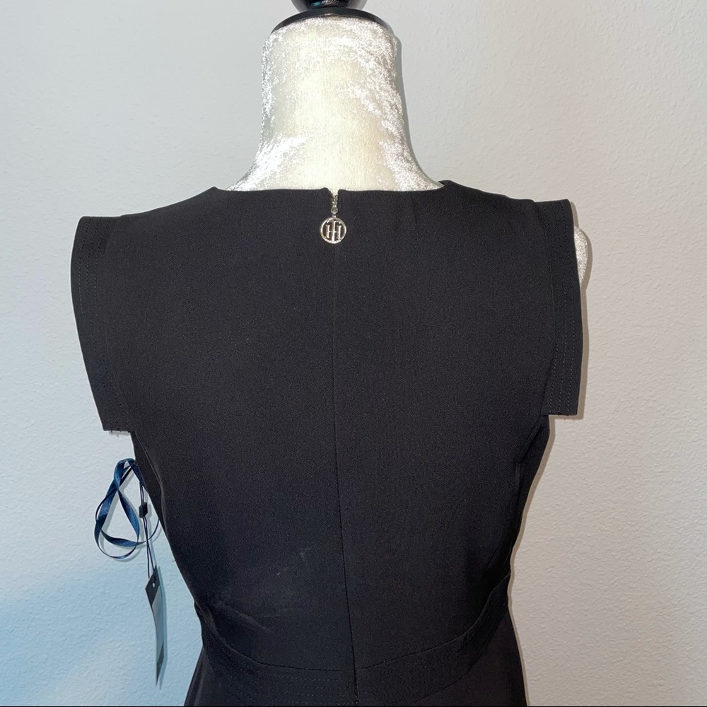 TOMMY HILFIGER
ESSENTIAL SLEEVELESS DRESS - Picture 7 of 8